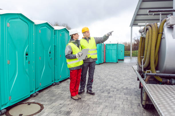 Best Standard Portable Toilet Rental  in El Cerro Mission, NM